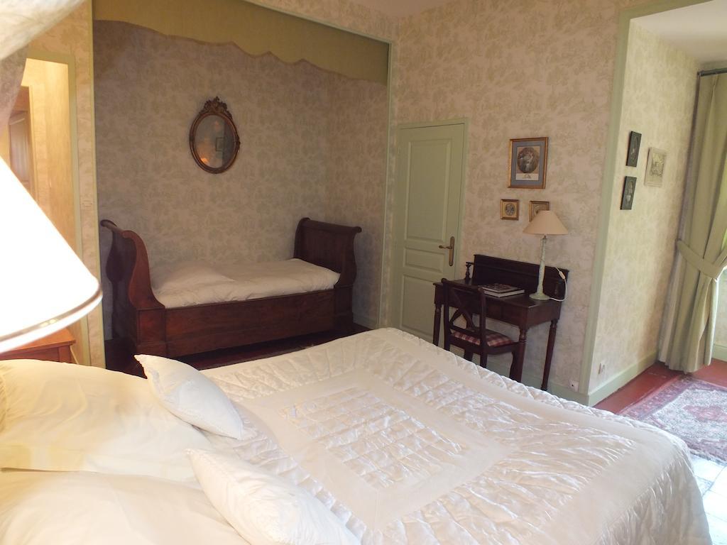 Château de Nazé Vivy Habitación foto